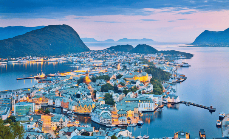 Norway's North Cape & Land of the Midnight Sun Ambassador Cruise (3)